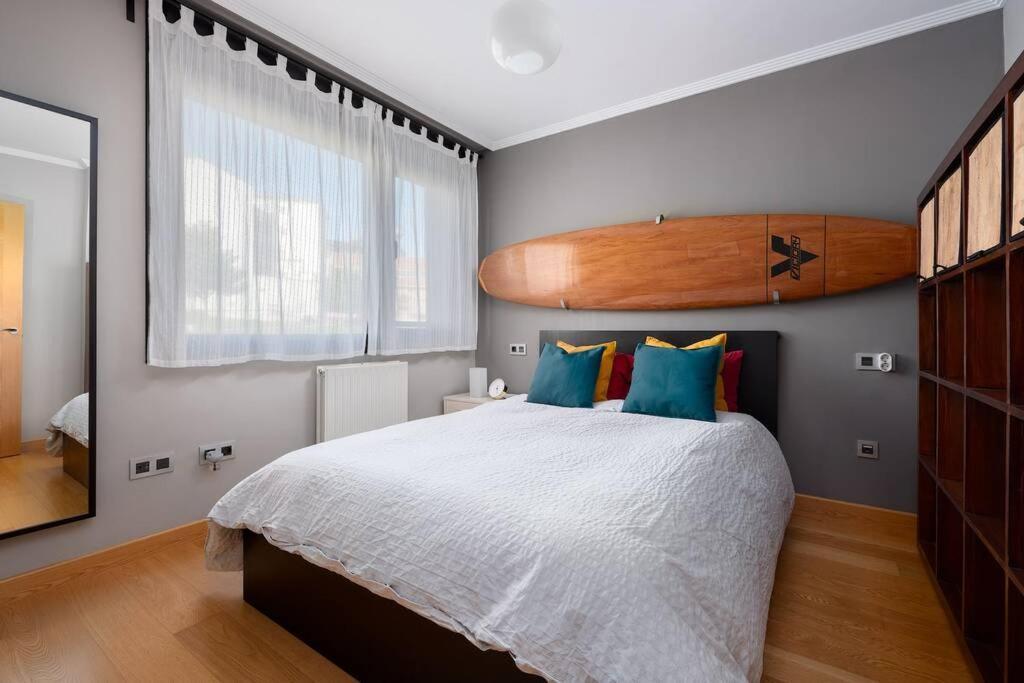 Apartamento Soleado, Aparcamiento Gratuito, A Pie Del Centro Apartment Oviedo Luaran gambar